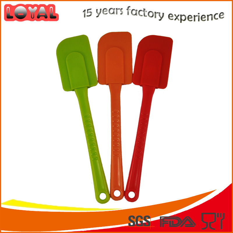 Multi-color silicone spatula