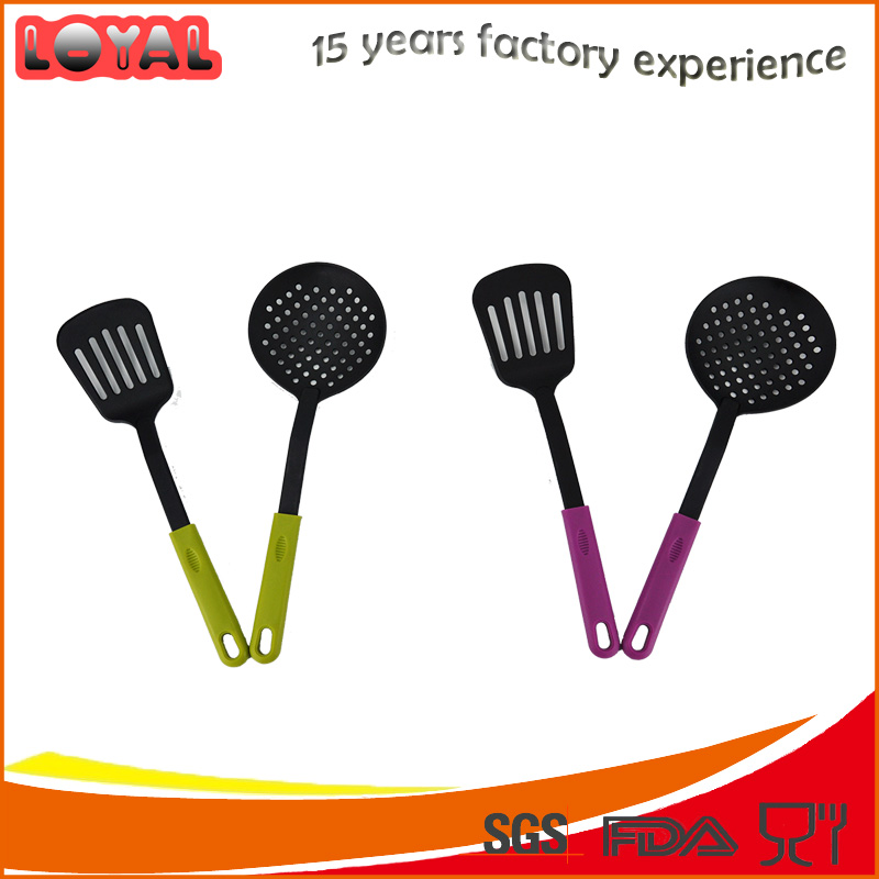 Creative design practical 2 pieces nylon kitchen utensil set