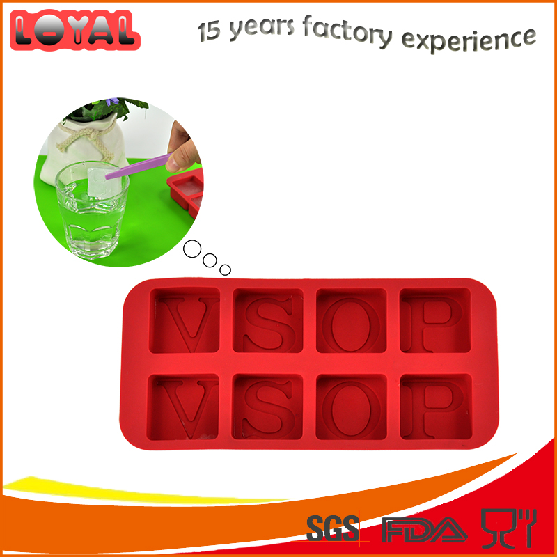 Silicone ice cube tray ice maker for spirits with alphabet