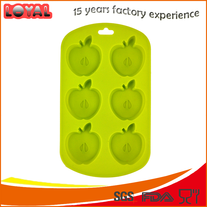 Multifunctional apple shaped silicone dessert mould