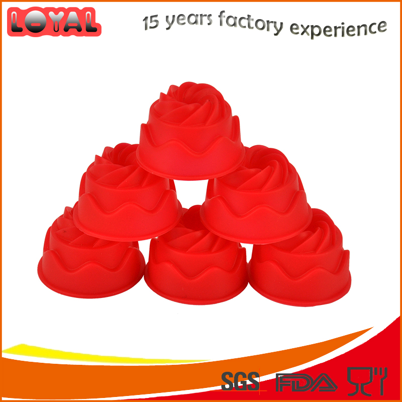 Spiral shaped baking mold silicone dessert maker