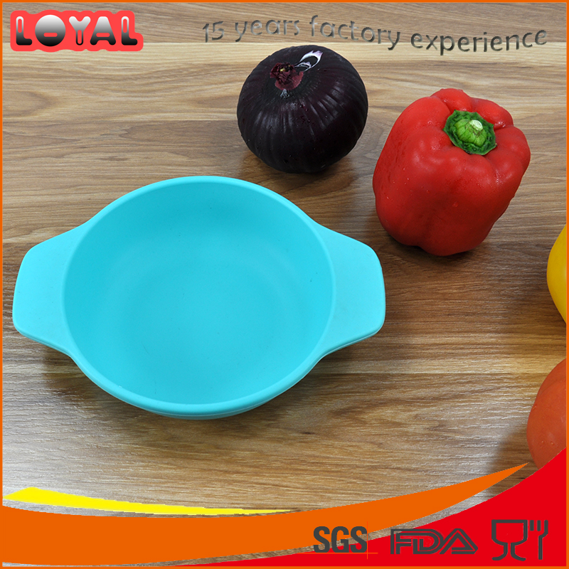 BPA free silicone baby bowl with handle