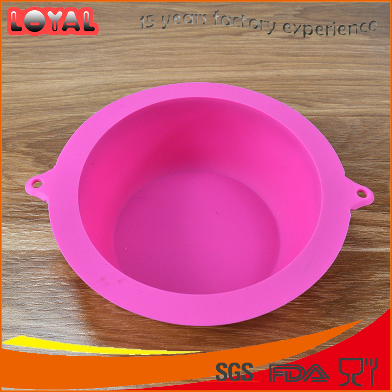 Practical kitchenware mini silicone bowl with hanging hole